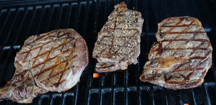 How to Tell When a Grilled Steak Is Done