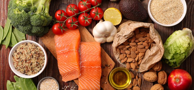 10 Foods That Support a Healthy Mind